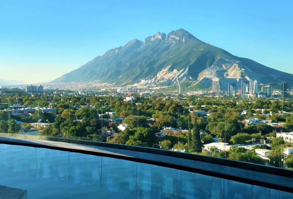 Nuevo León se prepara para brillar en el Mundial FIFA 2026 con turismo sostenible e inclusivo