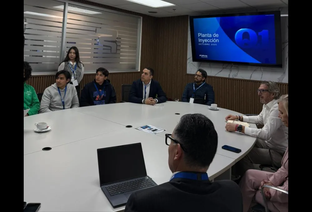 FORVIA recibe la certificación Q1 de Ford como proveedor destacado en Puebla