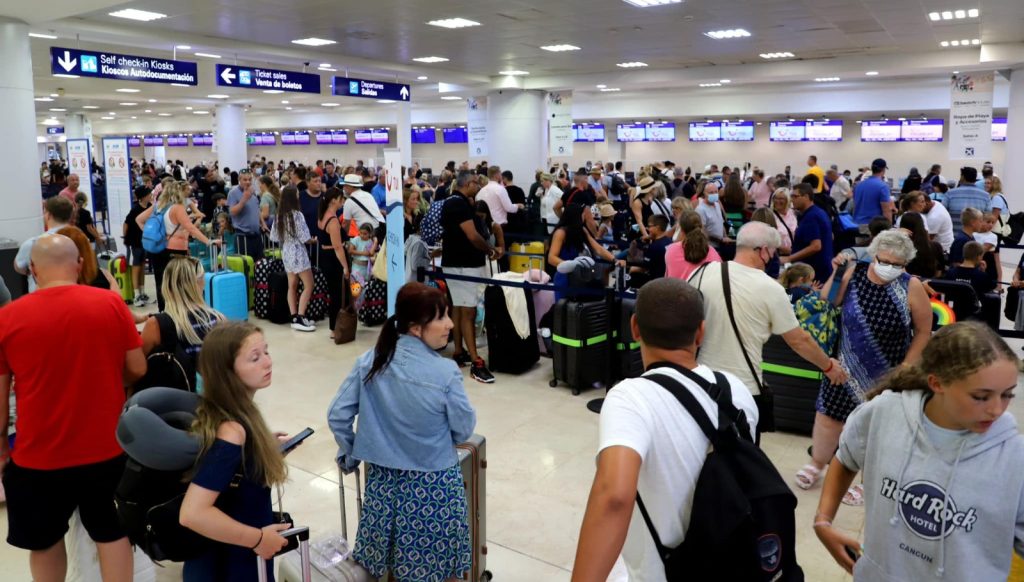 Sectur: México supera 14 millones de turistas extranjeros vía aérea