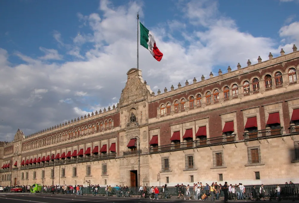 Arquitectura CDMX: ¡5 Obras maestras que debes visitar para creer que estás en México! Palacio Nacional.