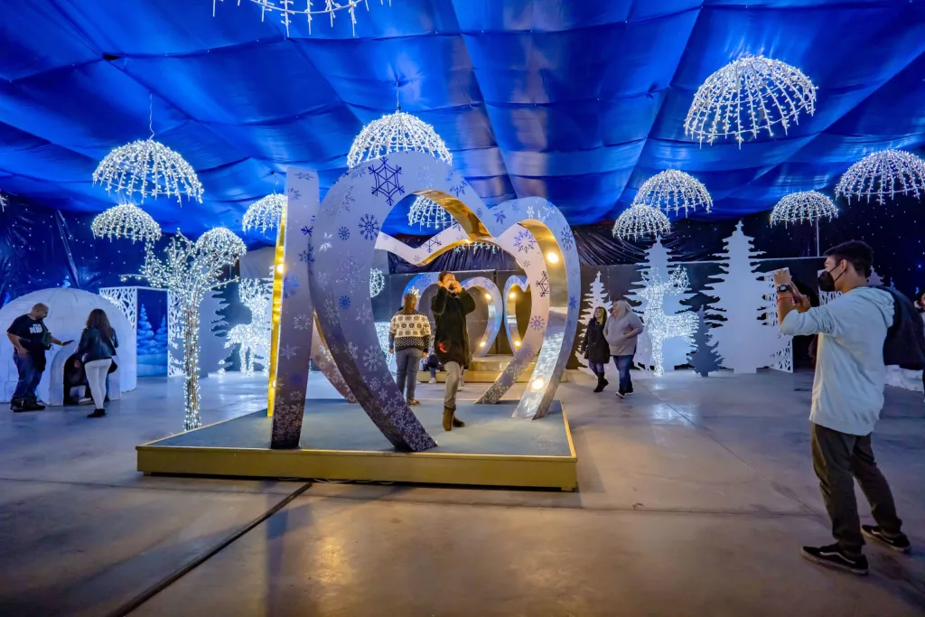 Conoce todas las novedades de Brilla Fest 2025, el festival navideño más emblemático de Atlixco, Puebla. 