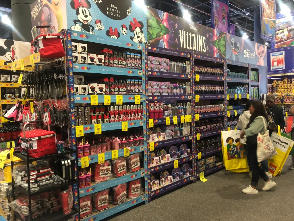 Descubre todo sobre Expo Juguetes 2025, el evento más grande de juguetes en laCDMX. Conoce las fechas, actividades, novedades y por qué este festival es indispensable para familias, coleccionistas y amantes de la diversión.