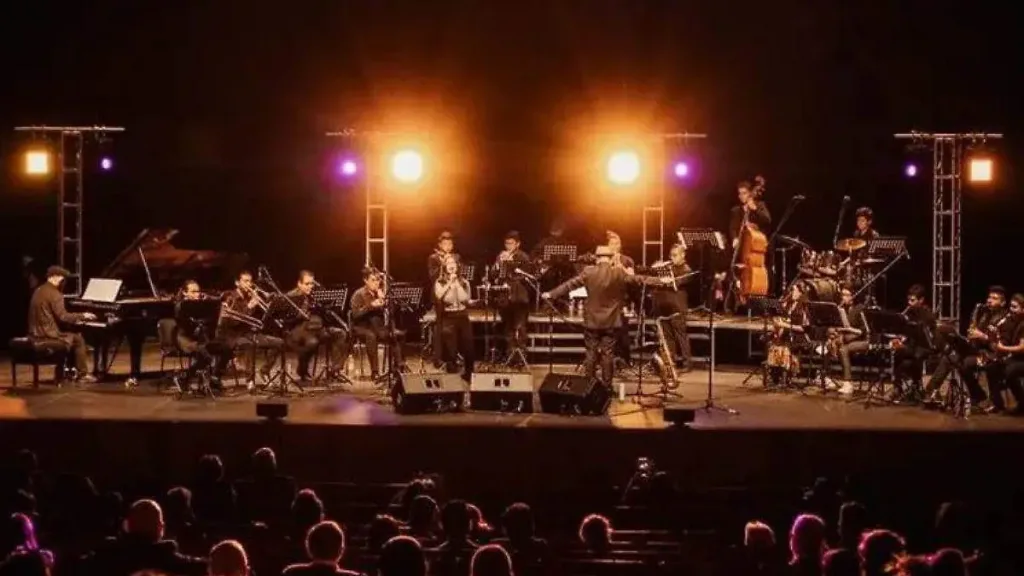 El clásico navideño de Tim Burton, El Extraño Mundo de Jack, llegará al Auditorio Nacional en un concierto sinfónico que promete una experiencia inmersiva única. Descubre cuándo y cómo vivirlo en la CDMX.