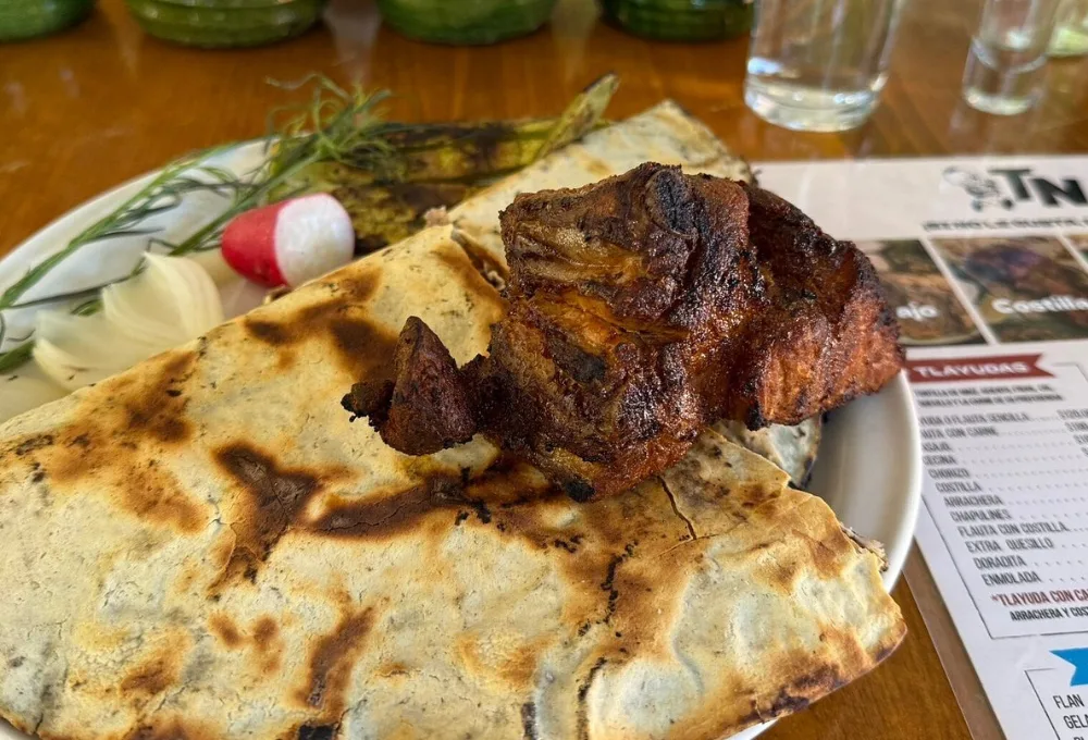 Tlayudas El Negro, en Oaxaca.