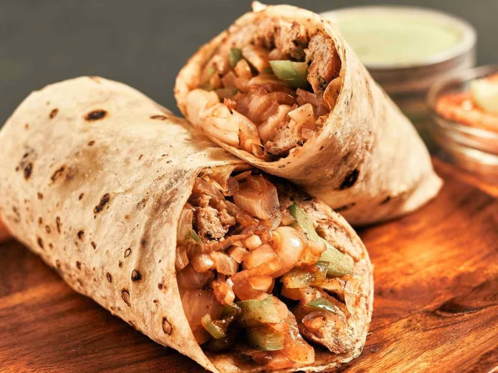 Descubre los sabores auténticos de Chihuahua a través de sus platillos típicos más representativos. Aprende sobre su origen, ingredientes y por qué estos manjares son un imprescindible.