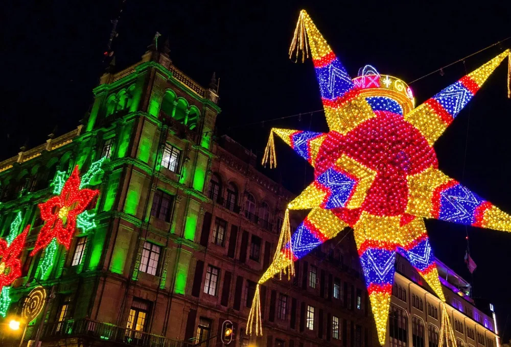 Los 5 mejores lugares para vivir una Navidad mágica en México en 2025. CDMX