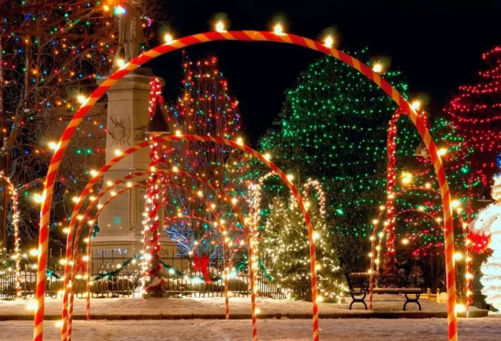 Los 5 mejores lugares para vivir una Navidad mágica en México en 2025. Real del Monte