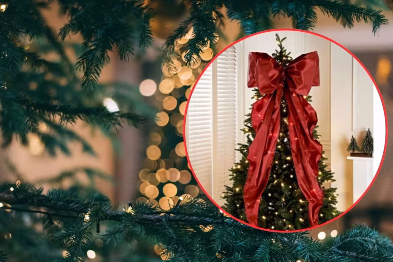 Tendencias Navideñas 2025: El moño gigante reemplaza a la estrella en la decoración del árbol