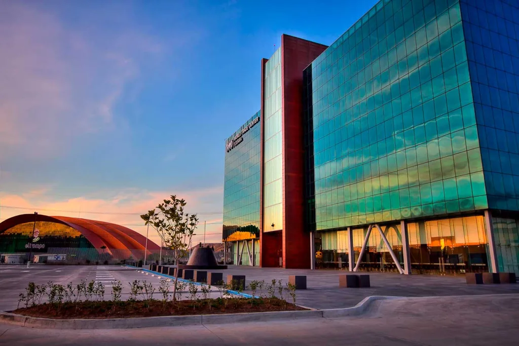 Tijuana se consolida como un destino clave para el turismo de reuniones en México. Descubre por qué esta ciudad fronteriza está en el radar, aquí te contamos los detalles.