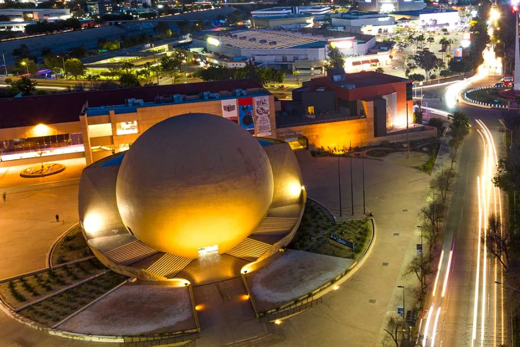 Tijuana se consolida como un destino clave para el turismo de reuniones en México. Descubre por qué esta ciudad fronteriza está en el radar, aquí te contamos los detalles.