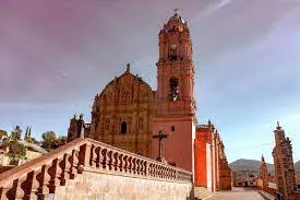 Tlalpujahua, el pueblo mágico de la eterna Navidad en México. ¡Conócelo!