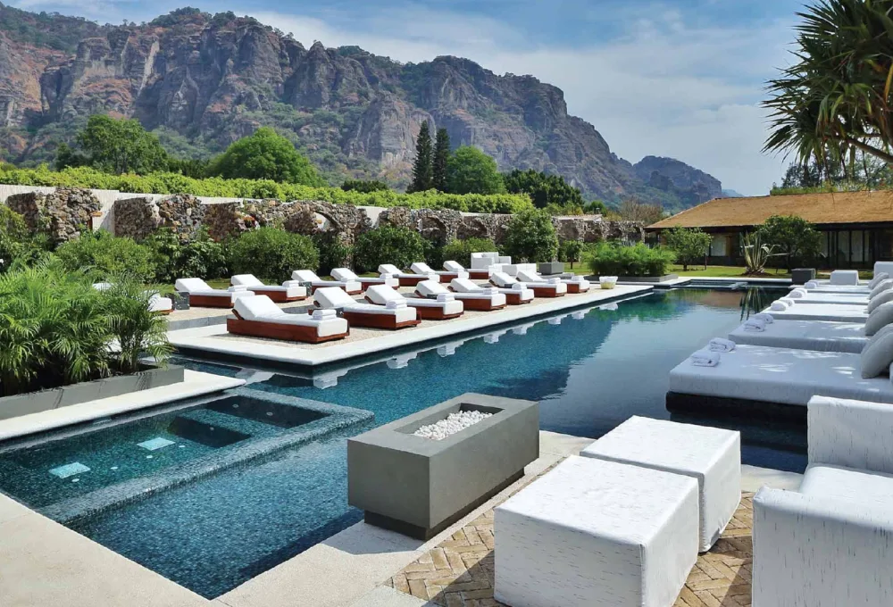 Detox digital fin de año México: 5 retiros bienestar para recargar antes Navidad 2025. Tepoztlán. AMOMOXTLI