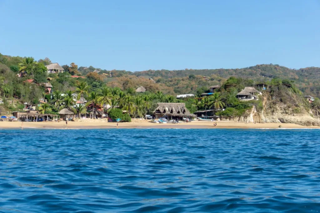 Si estás buscando calorcito, mar turquesa y rincones que aún no se llenan de turistas, estas cinco playas poco conocidas de México son perfectas para disfrutar diciembre sin frío y sin aglomeraciones.