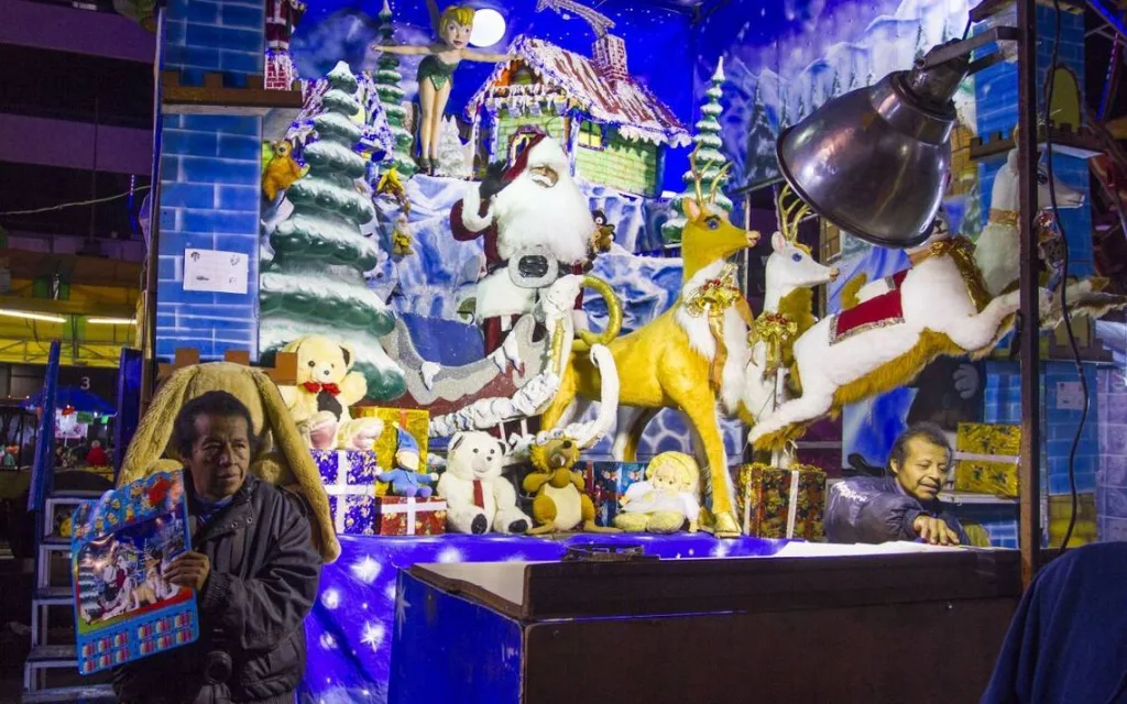 La tradicional Romería de Reyes Magos en la CDMX cambia de sede este año y sorprende a visitantes y familias con un nuevo espacio lleno de color, escenarios monumentales y spots ideales para tomarte la foto. Te contamos aquí todos los detalles.