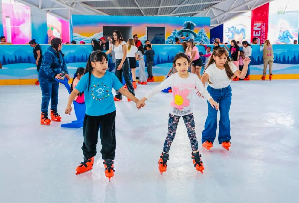 Pista de hielo gratuita en la GAM en la CDMX