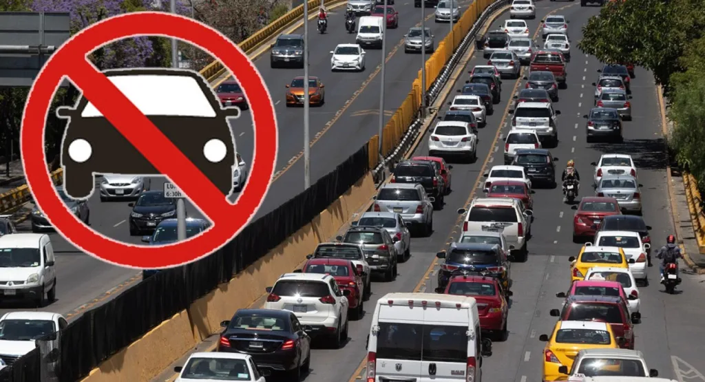 Descubre cómo afecta el Doble Hoy No Circula este 26 de diciembre de 2025 en la Ciudad de México (CDMX) y el Estado de México. Aprende qué autos descansan y consejos prácticos para planear tus traslados.