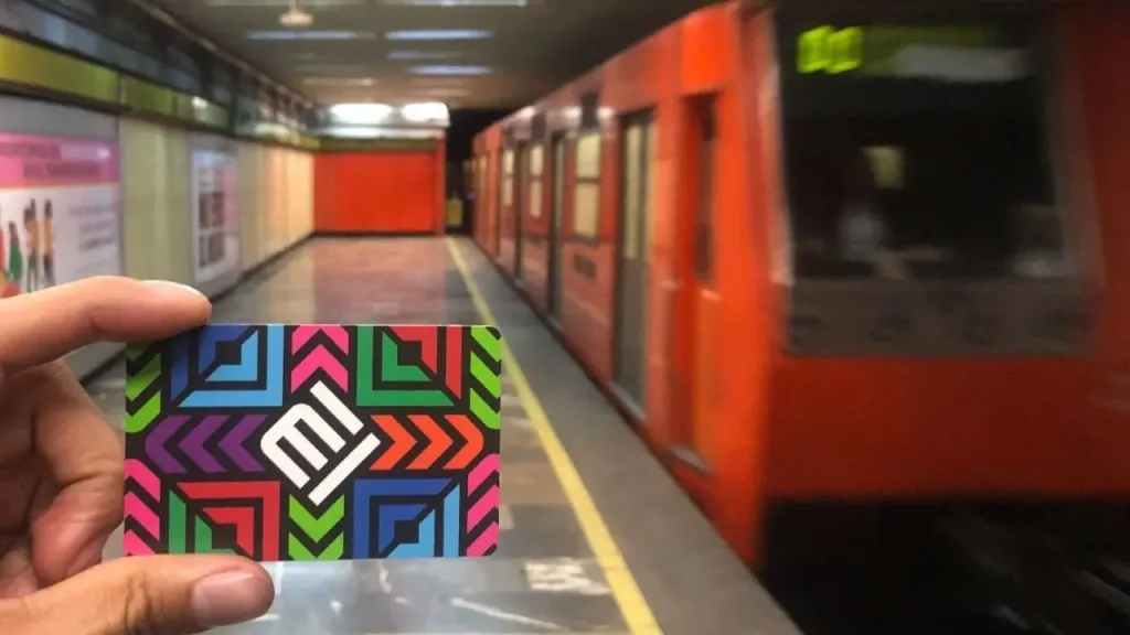 El Metro de la Ciudad de México anunció horarios especiales de operación durante las fiestas decembrinas. Aquí te explicamos cómo operará el sistema
