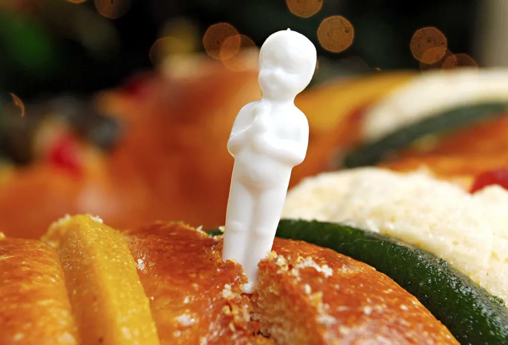 Rosca de Reyes: El origen del "muñequito" y el significado oculto de sus elementos