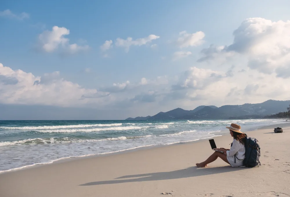 Nómadas Digitales en México, en playa