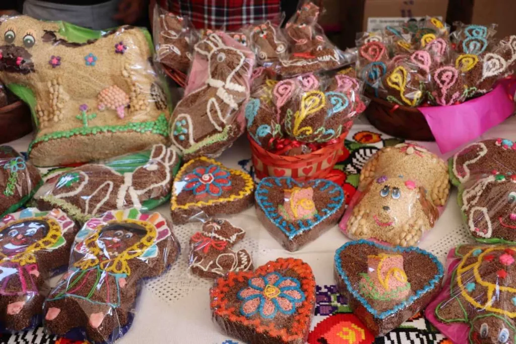 La Feria de la Alegría y el Olivo 2026 regresa a la CDMX como una de las celebraciones gastronómicas y culturales más esperadas del año. Dulces tradicionales, productos, gastronomía local y actividades culturales convierten a esta feria en una escapada imperdible para viajeros y amantes de las tradiciones mexicanas.