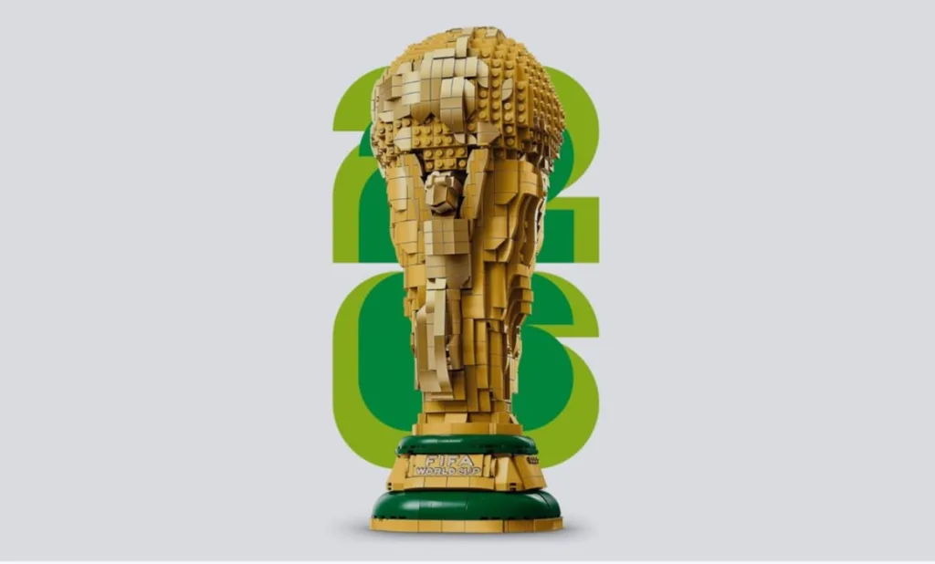Descubre la nueva colaboración entre LEGO y la FIFA para la Copa Mundial FIFA 2026, presentada por leyendas del fútbol y diseñada para fans del deporte y la construcción creativa.