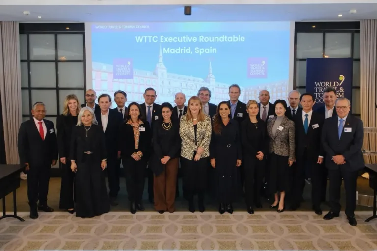 Descubre cómo la gobernadora Mara Lezama ha promovido al Caribe Mexicano en eventos internacionales de turismo como la FITUR 2026, consolidando a Quintana Roo como un destino global competitivo para inversiones, sustentabilidad y crecimiento económico.