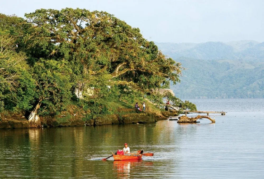 Catemaco, Veracruz: Misticismo y naturaleza pura