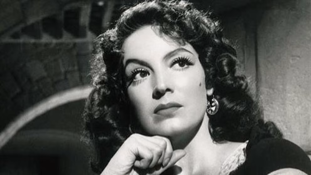 Descubre quiénes son los grandes íconos del cine mexicano, su historia, contexto cultural y por qué sus personajes siguen influyendo en la identidad, el arte y la memoria colectiva de México.
