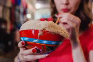 Conoce todo sobre el Festival del Café, Cacao y Chocolate en CDMX, dónde y cuándo se realiza, qué productos y actividades ofrece, su conexión con la cultura mexicana y cómo llegar para vivir una experiencia sensorial inolvidable. ¿Vas a ir?