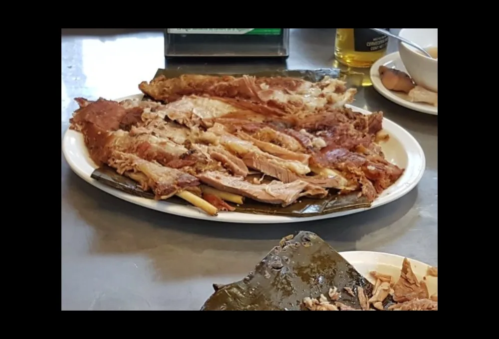 Barbacoa Santiago: La parada institucional (Querétaro)