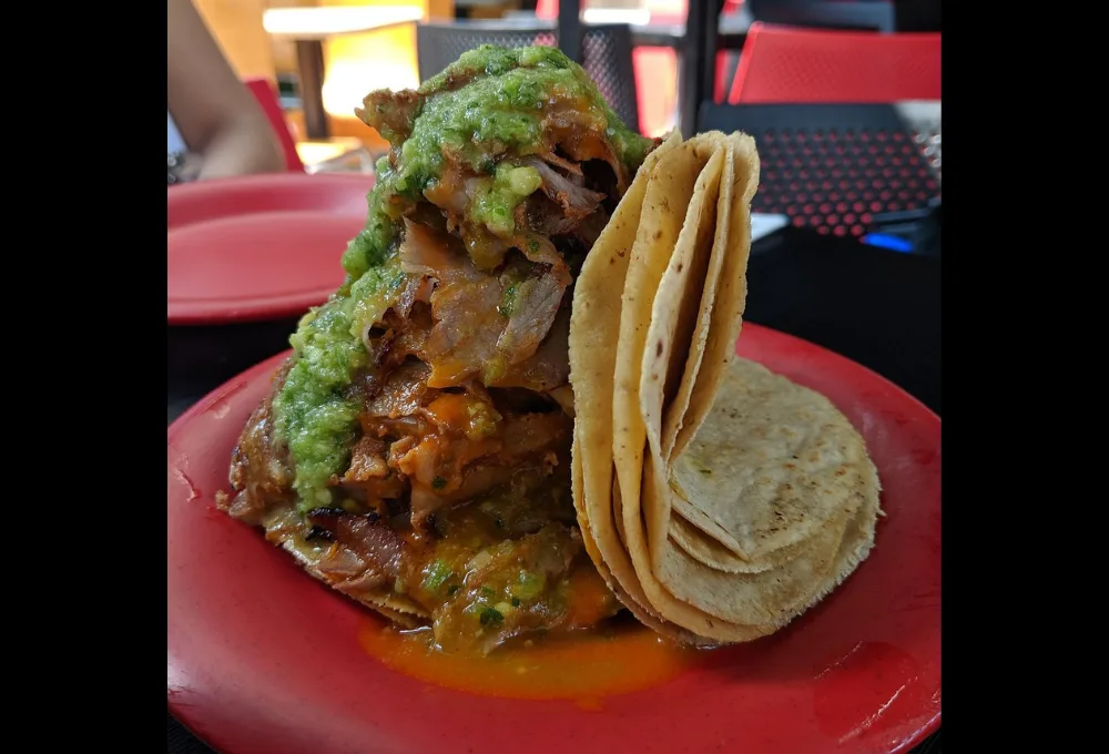 Tacos al pastor. Tacos El Huequito (Centro Histórico)