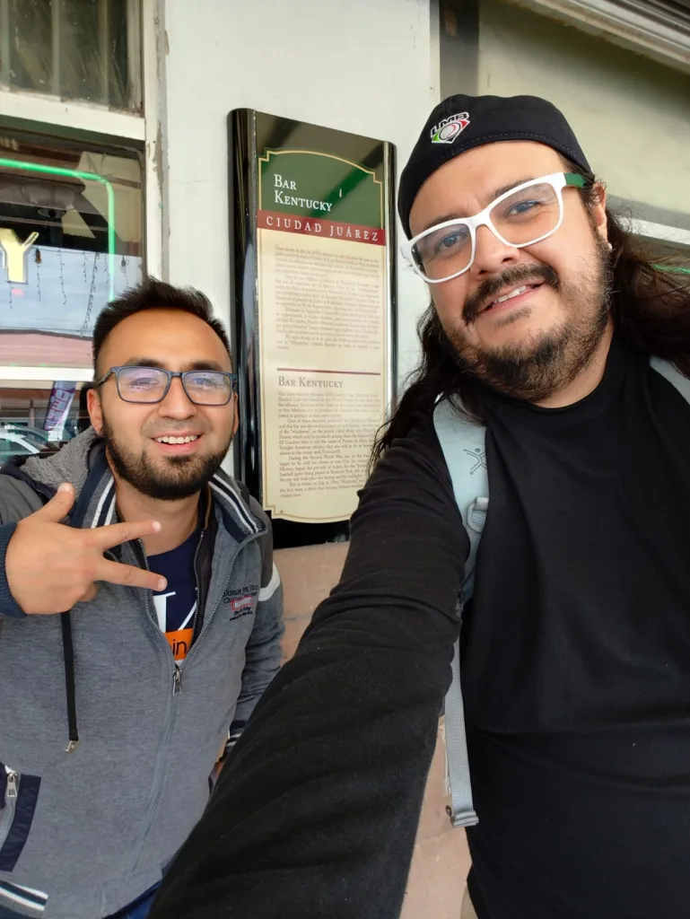 Descubre el origen real de la Margarita, el icónico cóctel nacido en el Club Kentucky de Ciudad Juárez. Historia, datos curiosos y receta original para prepararlo en casa. ¿Te gusta?