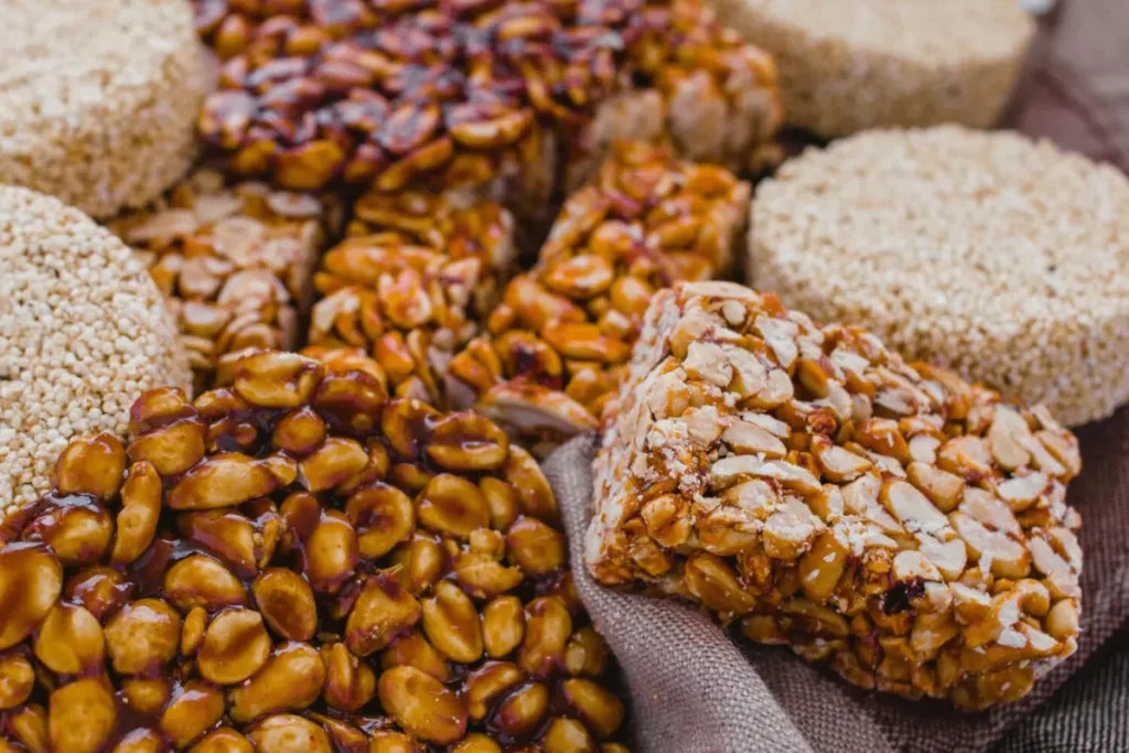 Descubre Tonatico, Pueblo Mágico del Estado de México, famoso por sus grutas, cascadas y aguas termales. Conoce su historia, naturaleza y los lugares imperdibles para visitar.
