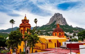 Escápate esta Semana Santa a 5 Pueblos Mágicos poco conocidos en México donde encontrarás cultura, naturaleza y destinos auténticos lejos de las multitudes. ¿Ya conoces alguno?