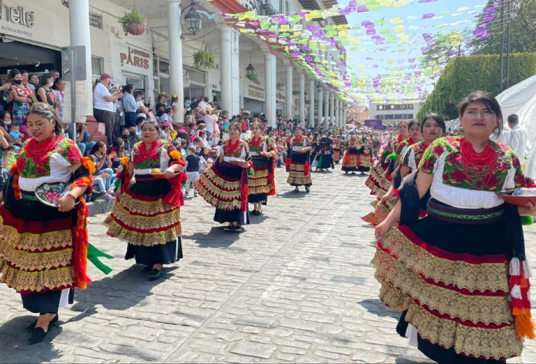 ¡Más que una procesión! 3 Lugares en México donde el Domingo de Ramos te hará vibrar los cinco sentidos