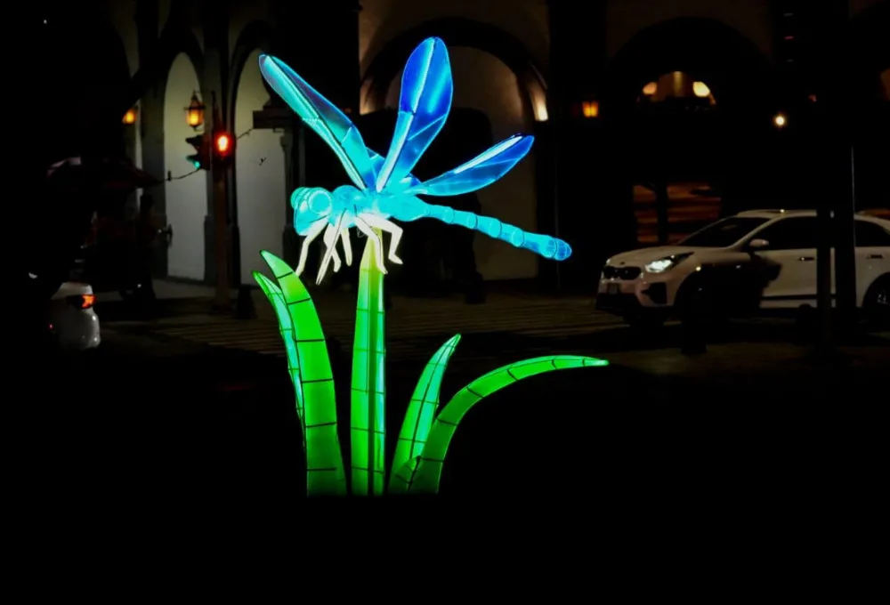 "Solo la Luz, Primavera" en Paseo de la Reforma