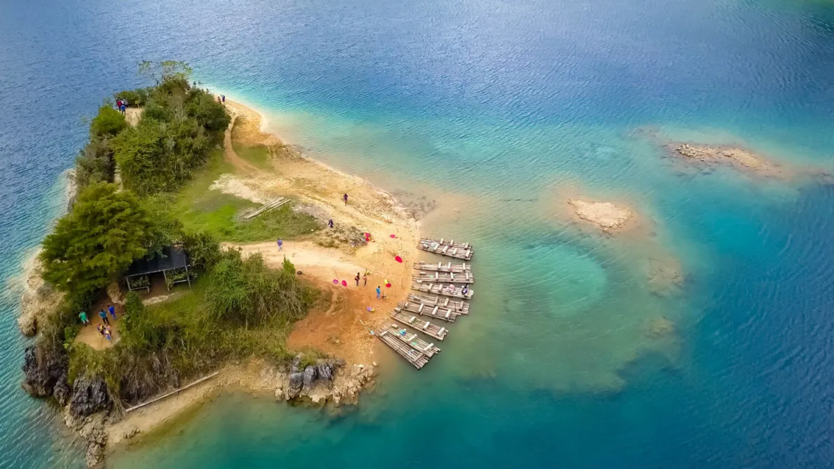 Lagunas volcánicas en México donde sí puedes nadar: naturaleza extrema y experiencias únicas