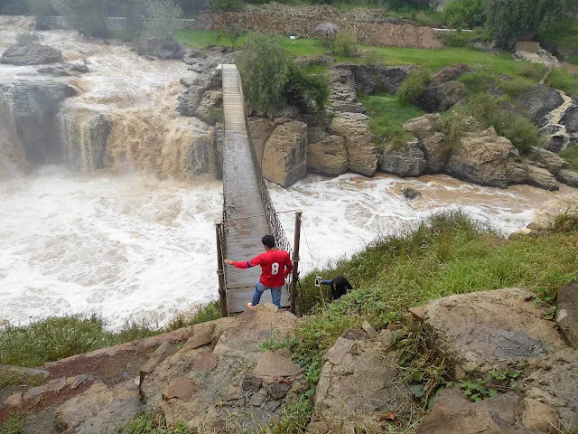 Descubre El Salto, las impresionantes cascadas de Michoacán. Cómo llegar, qué hacer y por qué es uno de los destinos naturales más impactantes. ¡Este lugar te espera!