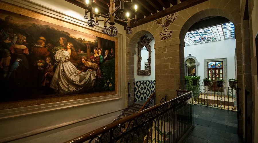 El Café de Tacuba en CDMX ofrecerá un desayuno especial con narración teatralizada. Descubre fechas, detalles y por qué es una experiencia única.