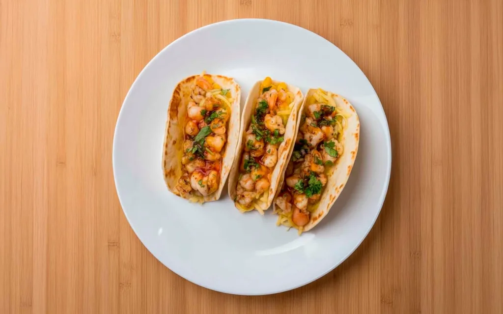 Aprende cómo hacer taco gobernador de camarón con una receta fácil y deliciosa. Ideal para la Semana de Pascua con sabor mexicano. ¿Ya lo has probado?