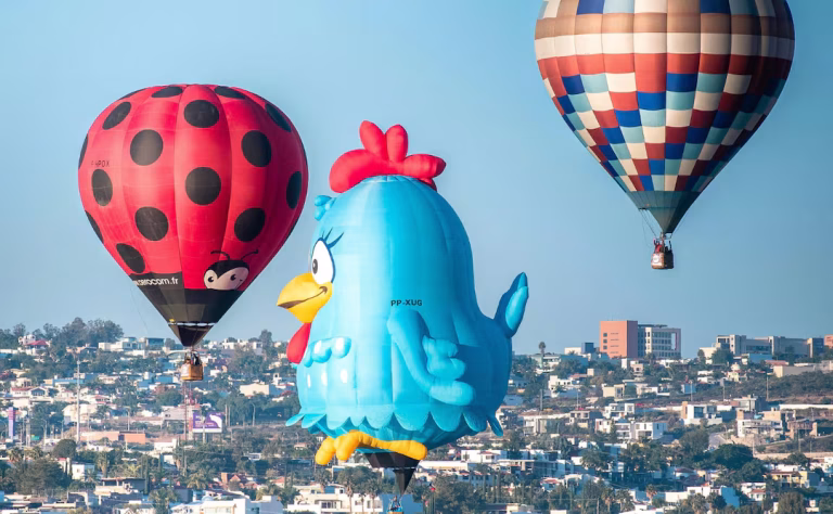 Conoce la fecha, horario y recorrido del Festival de Globos Gigantes 2026 en CDMX. Un desfile familiar con figuras monumentales y comparsas. ¿Asistirás?