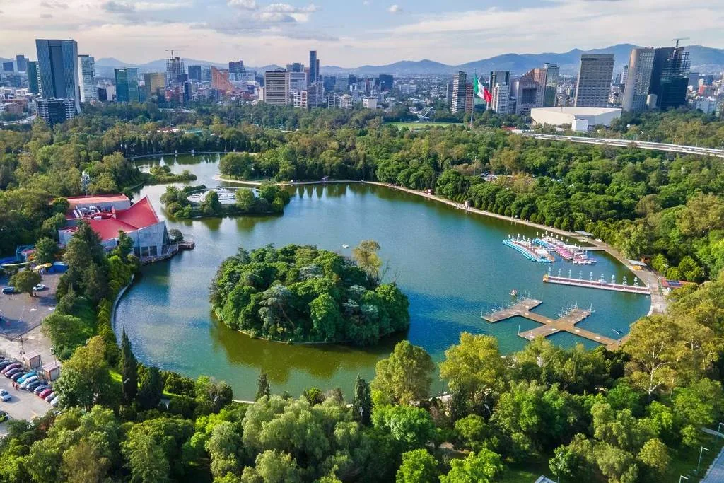 Descubre Aqüifera, el Festival del Bosque de Chapultepec 2026, una experiencia gratuita sobre el agua, disponible por tiempo limitado. ¡Apúrate porque sólo está este fin de semana!