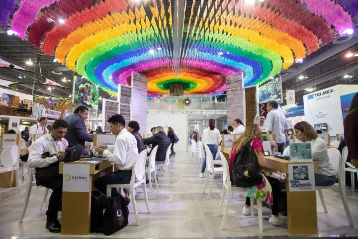 El Tianguis Turístico 2026 celebra su 50 aniversario en Acapulco. Descubre por qué esta edición es histórica y qué esperar del evento más importante del turismo en México. 