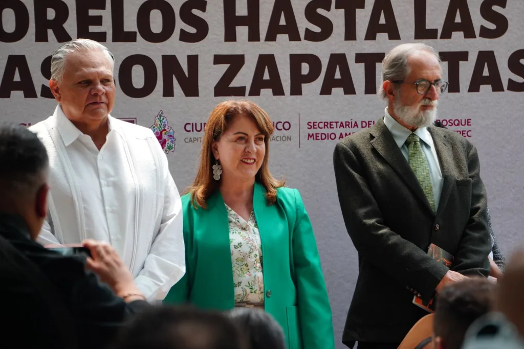 79 fotografías muestran cómo Zapata sigue vivo en los muros, calles y paisajes de Morelos. La exposición en Chapultepec estará hasta el 24 de mayo. ¿Te vas a lanzar?