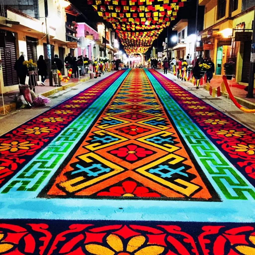 Descubre Ixtenco, el Pueblo Mágico de Tlaxcala famoso por su gastronomía ancestral otomí, sus ingredientes nativos y su cultura viva. Es momento de que lo conozcas.