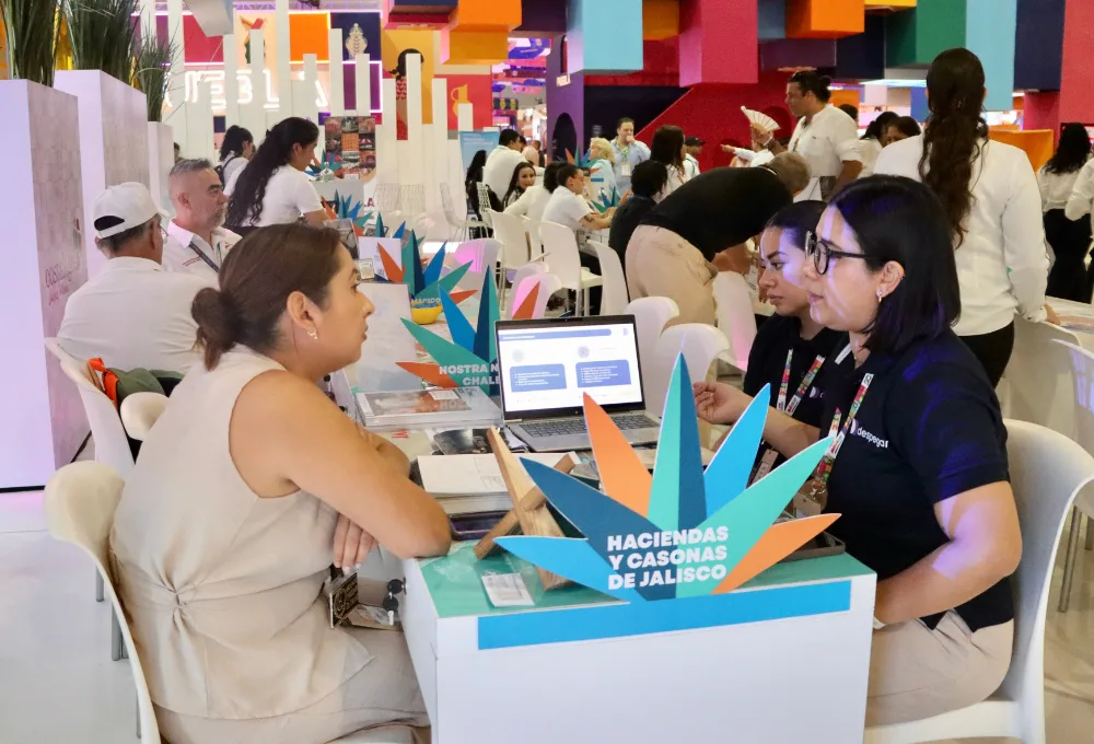 Jalisco consolida su liderazgo en el Tianguis Turístico 50: Alianzas, sostenibilidad y conectividad